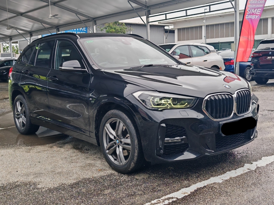 2021 BMW X1 sDrive20i M Sport